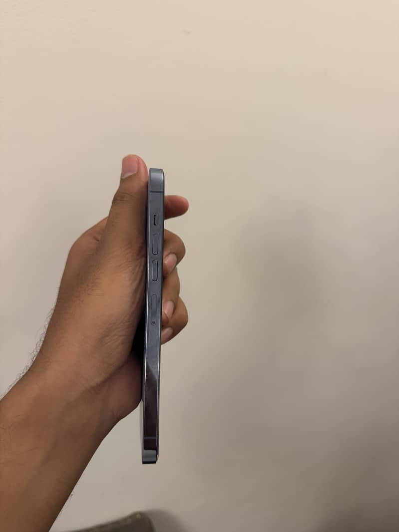 Apple iPhone 13 Pro Max 3