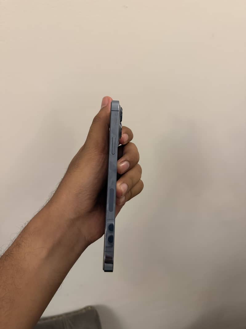Apple iPhone 13 Pro Max 5