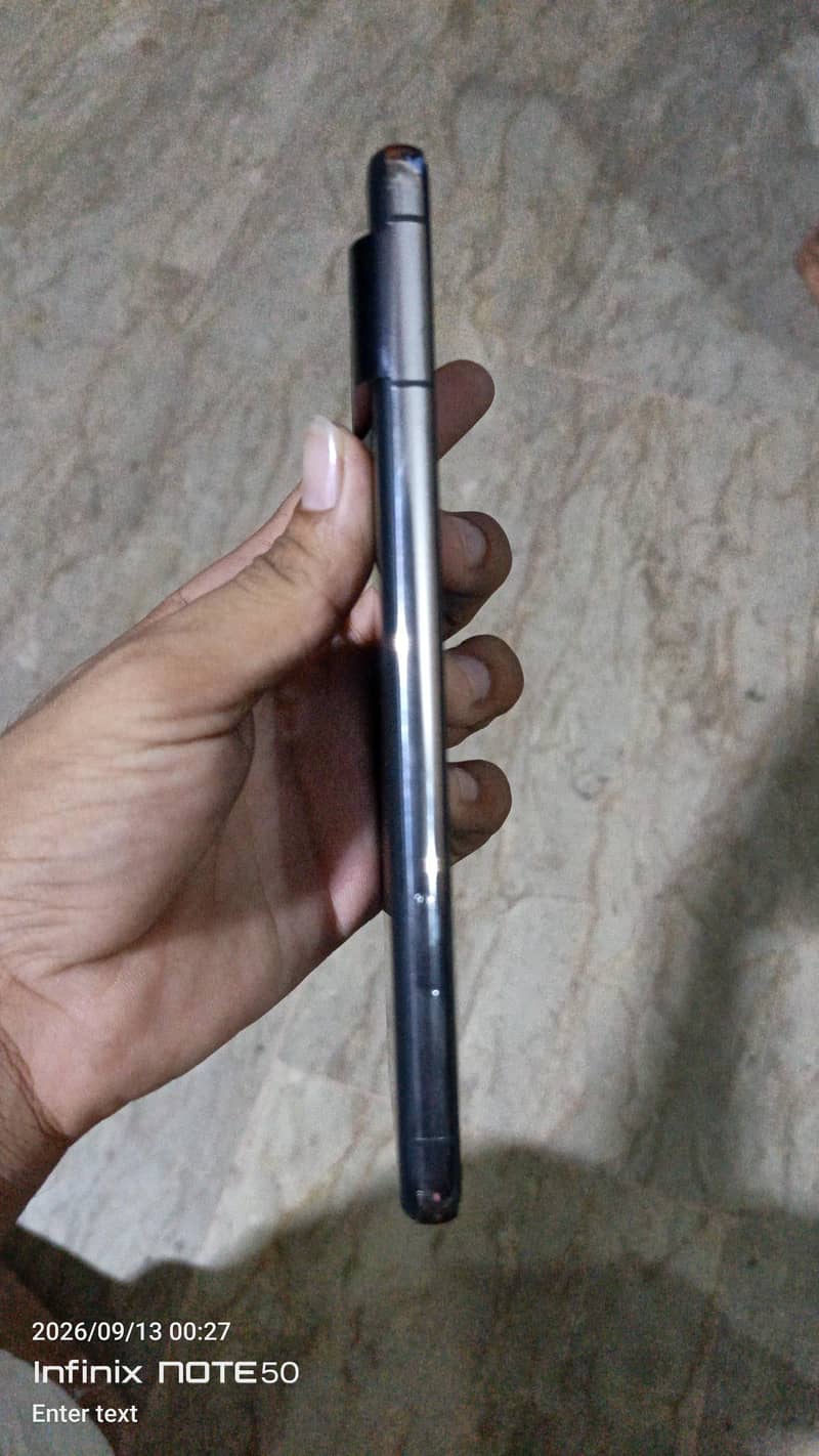 Google pixel 8 pro 2