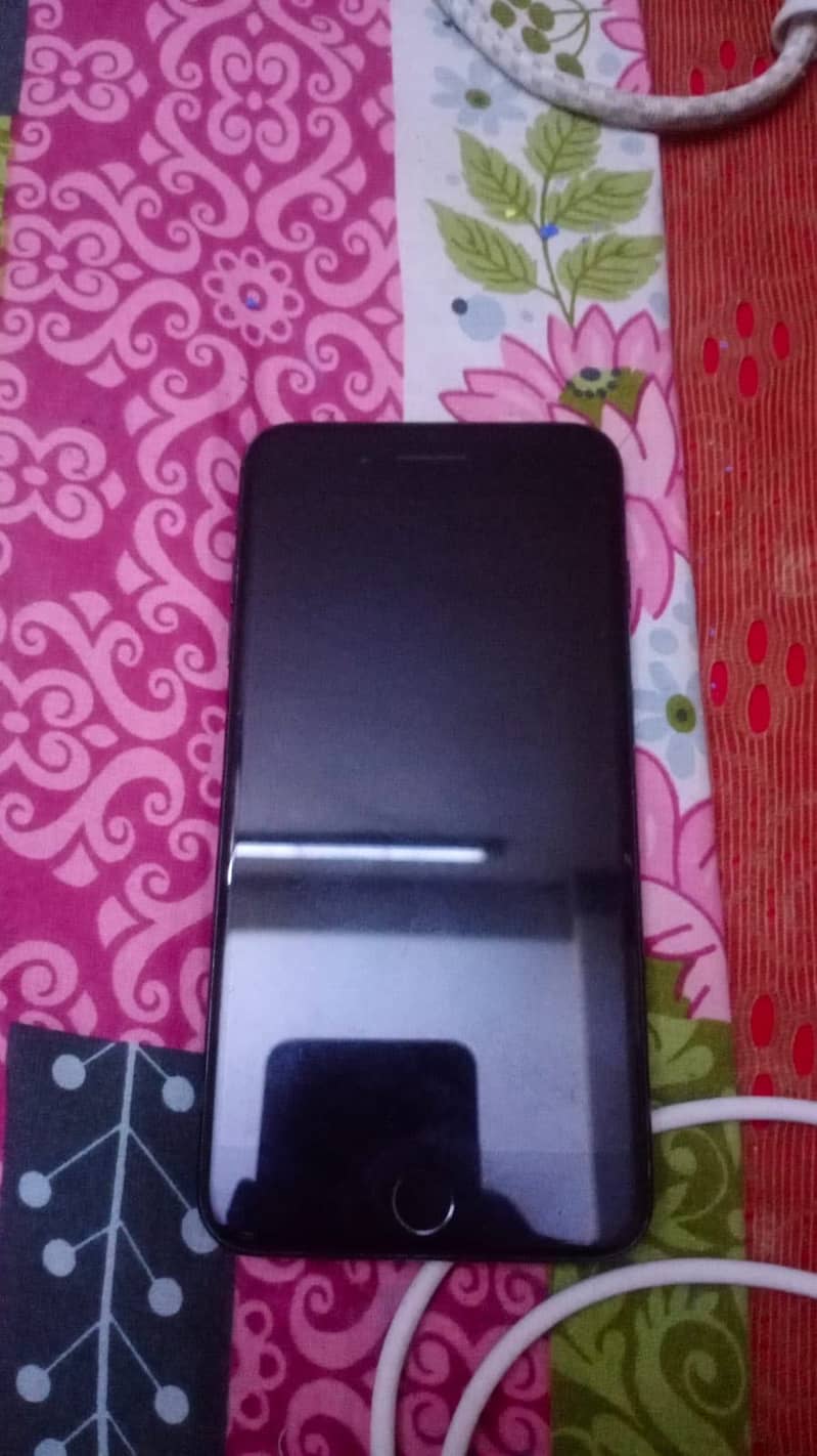 Apple IPhone 7 Plus 1