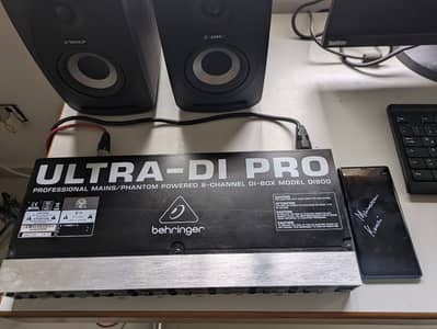 Behringer Ultra-DI Pro DI800  8-Channel DI Box