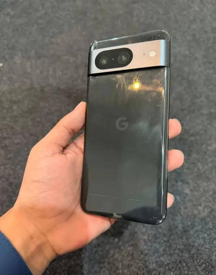 Google Pixel 8 10