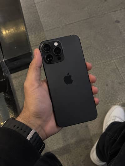 Apple iPhone 15 Pro Max pta approved 256gb
