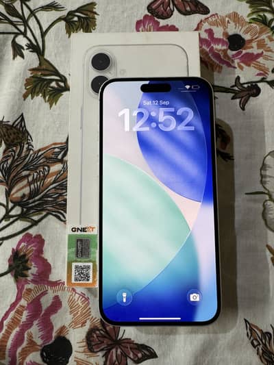 Apple iPhone 16 Plus