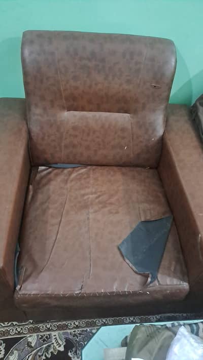 Rakcein sofas