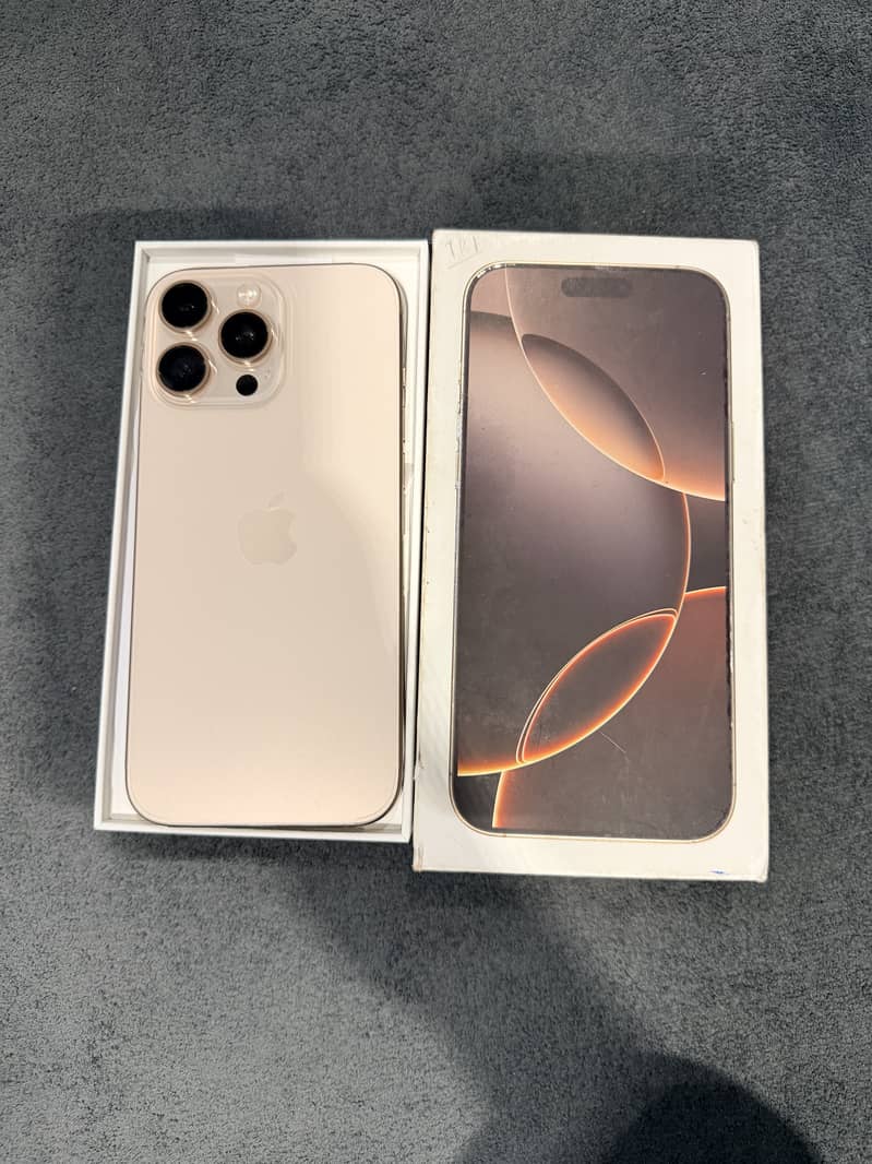 Apple iPhone 16 Pro Max 0