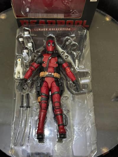 Solo Leveling, Deadpool and Chainsaw man Read ad description for price