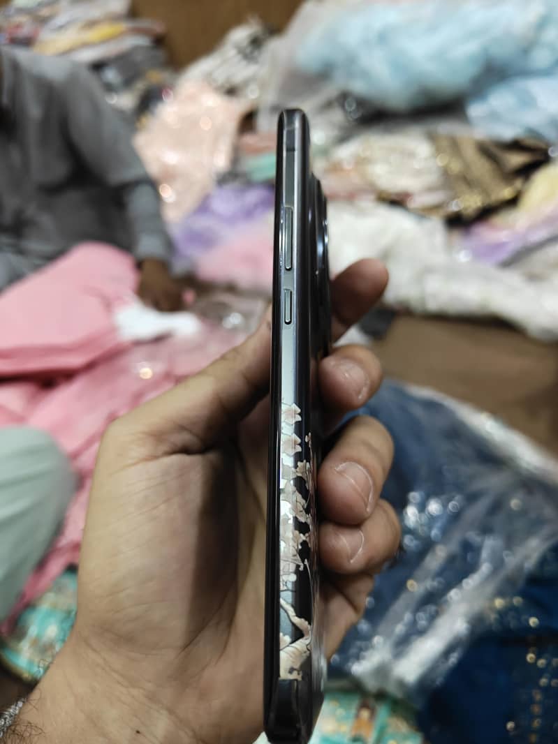 Honor Magic 6 Pro 4