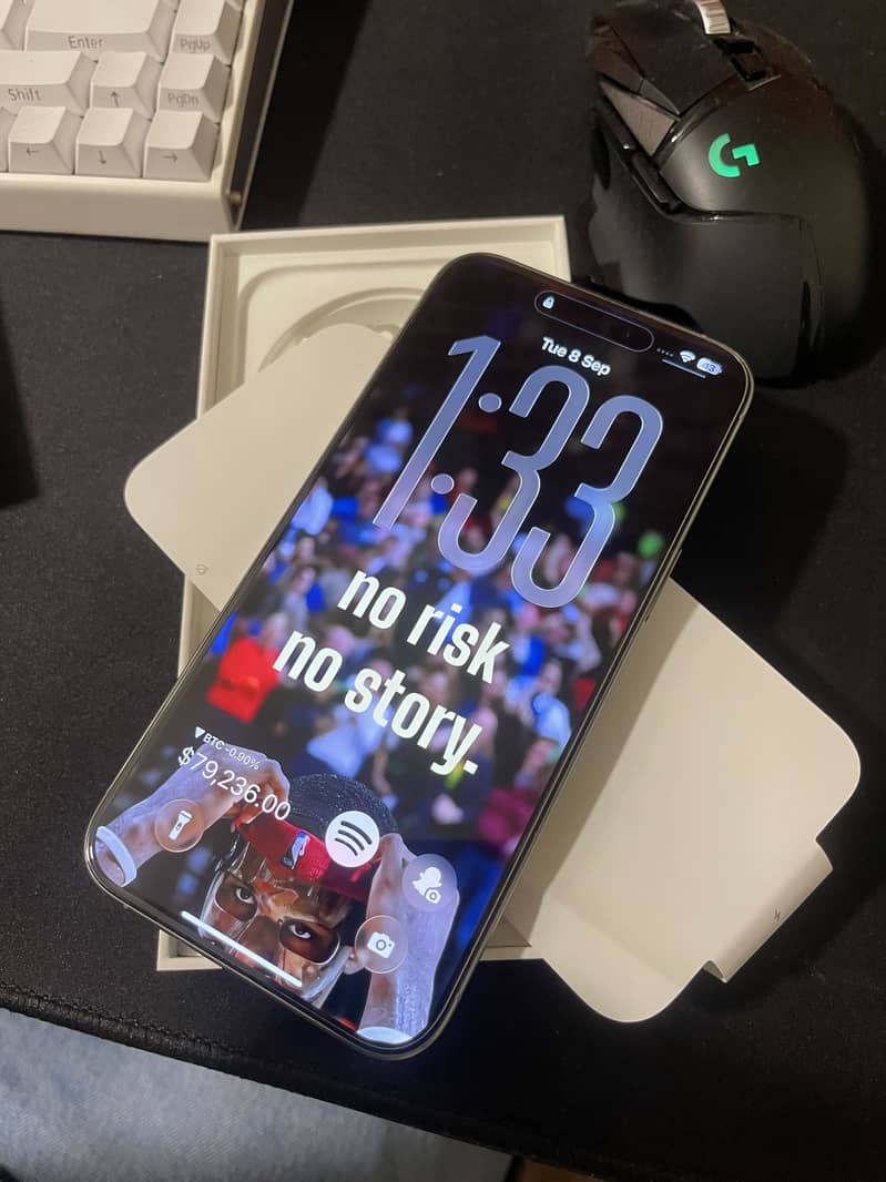 Apple iPhone 15 Pro Max 5