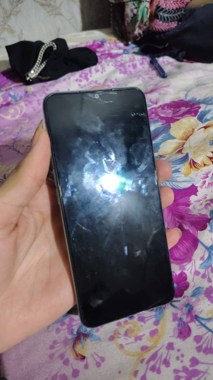OPPO A57 0