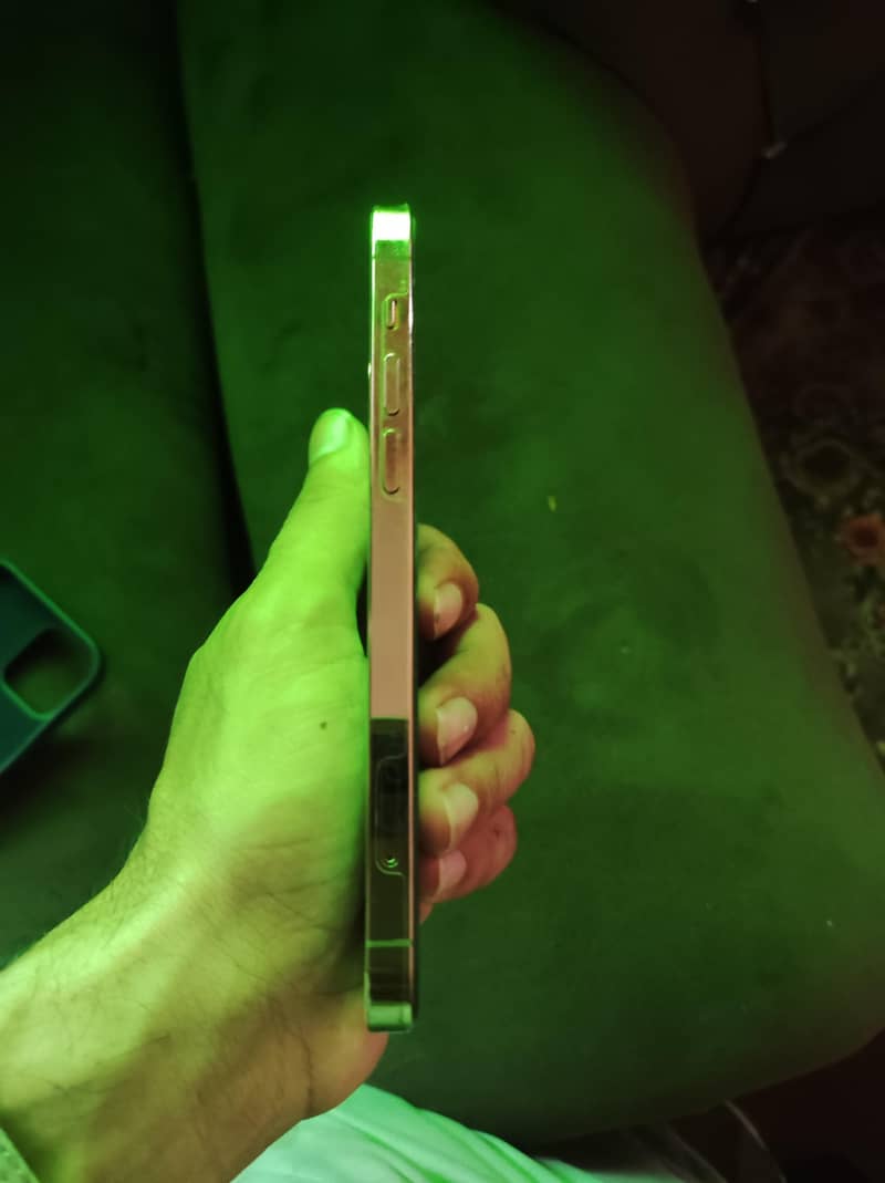Apple iPhone 12 Pro 5