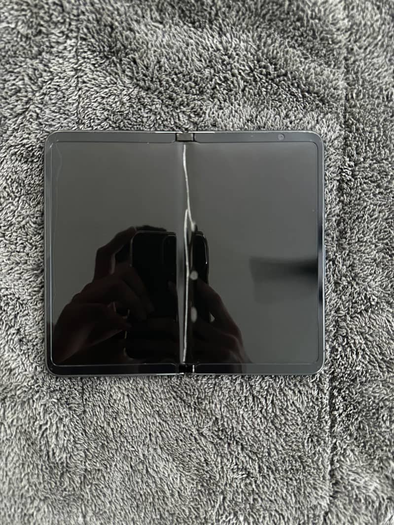 Google Pixel Fold 2