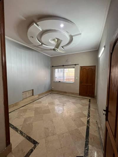 G-11/2 Size 30*60 Upper Floor Portion For Rent