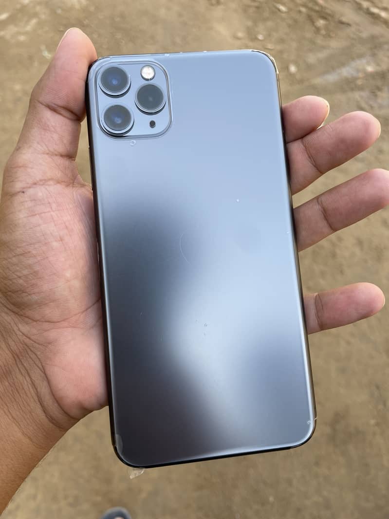 Apple iPhone 11 Pro Max 0