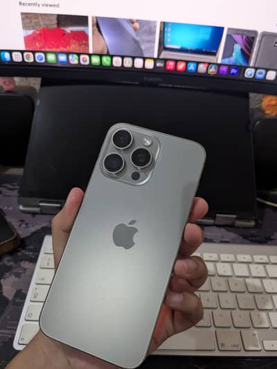 Apple iPhone 15 Pro Max