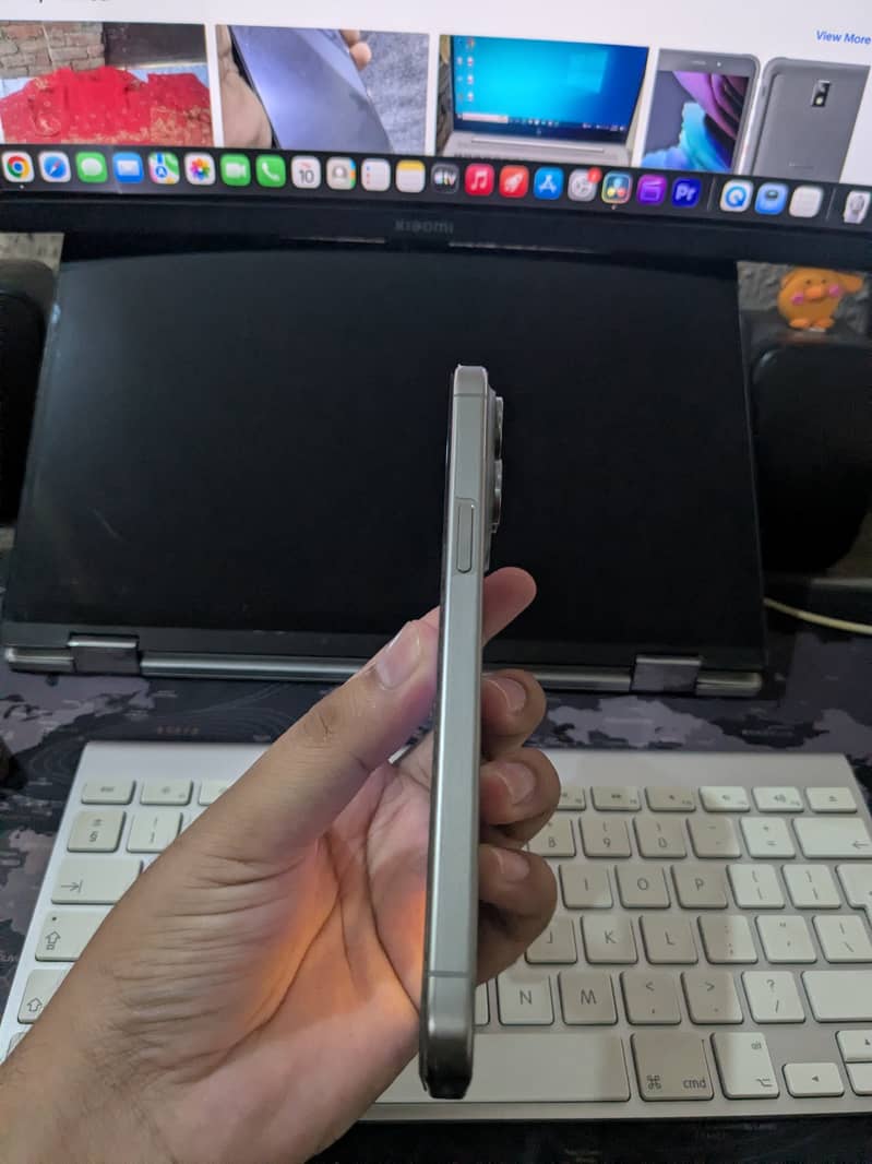Apple iPhone 15 Pro Max 1