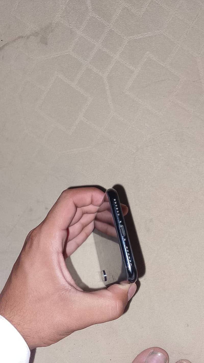 Apple iPhone X 2