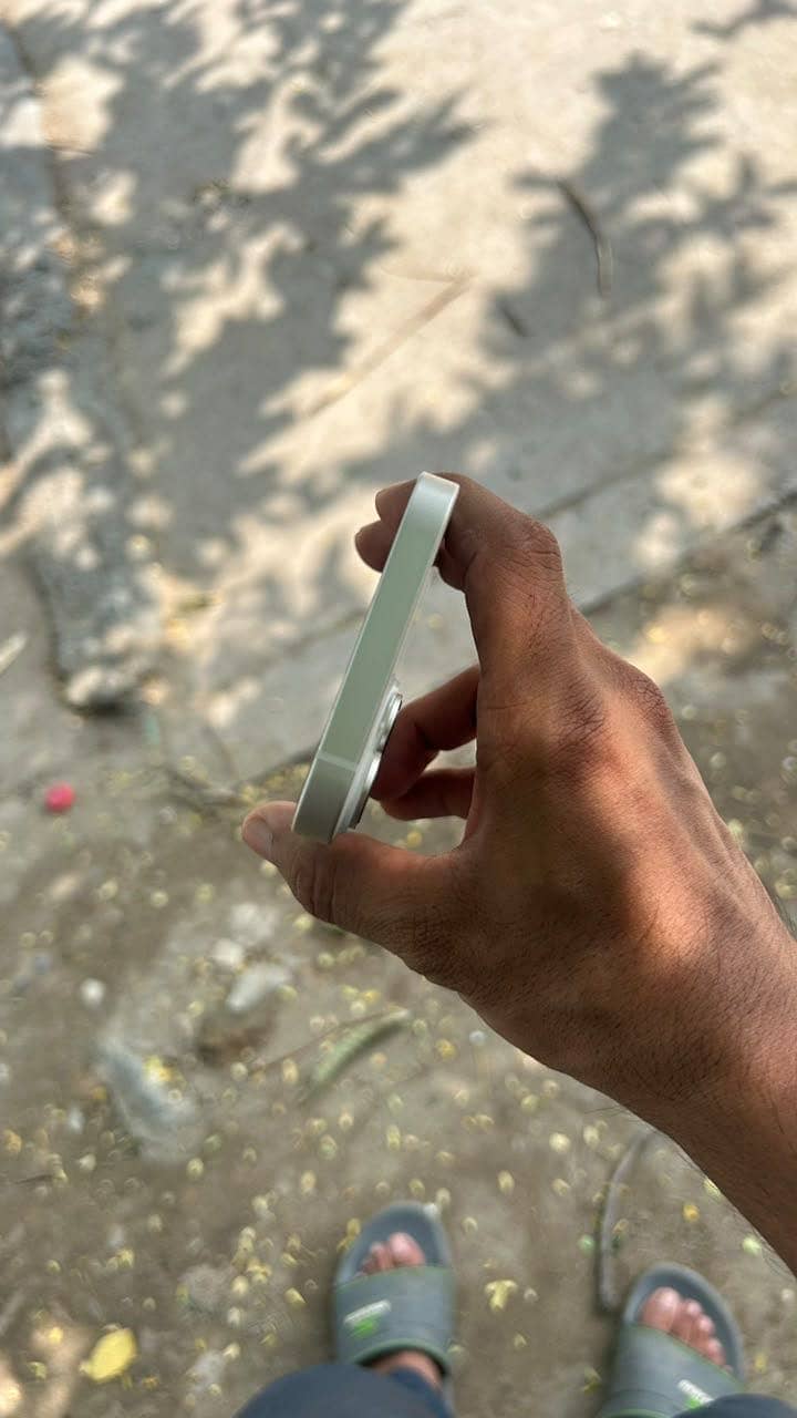 Apple iPhone 14 1
