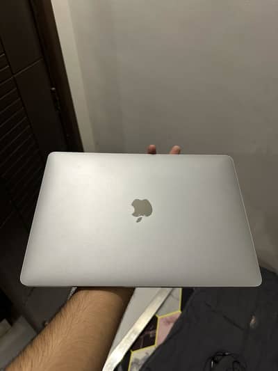 Macbook Pro 2017 13 inch