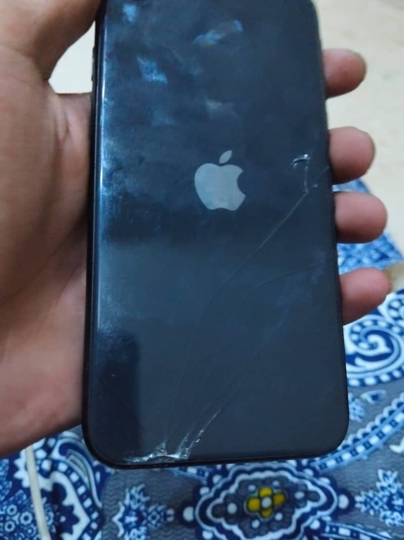 Apple iPhone SE 0