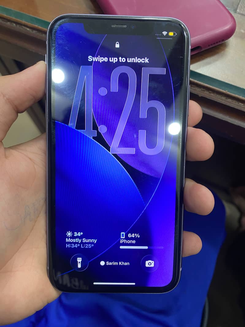 iPhone 11 0