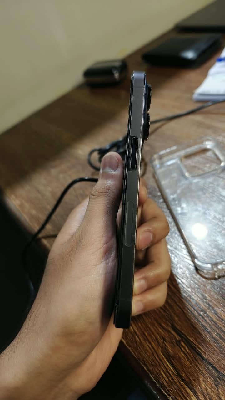 Apple iPhone 14 Pro 3
