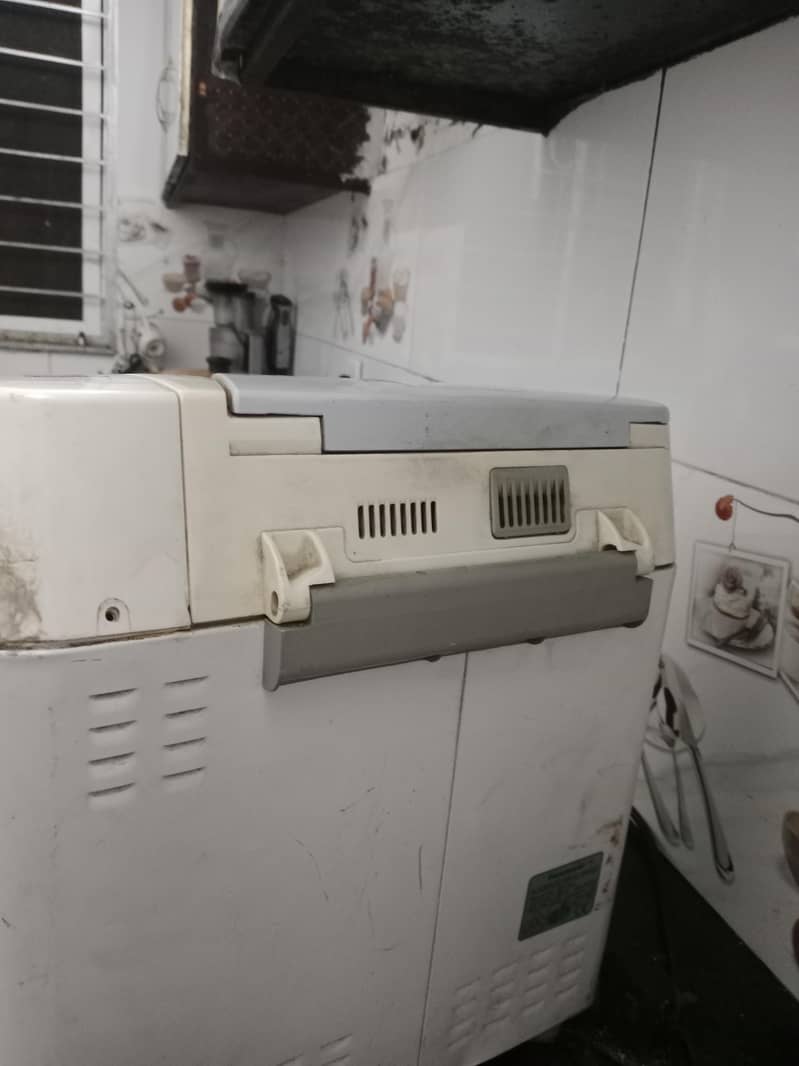imported Panasonic sd253 bread maker 5