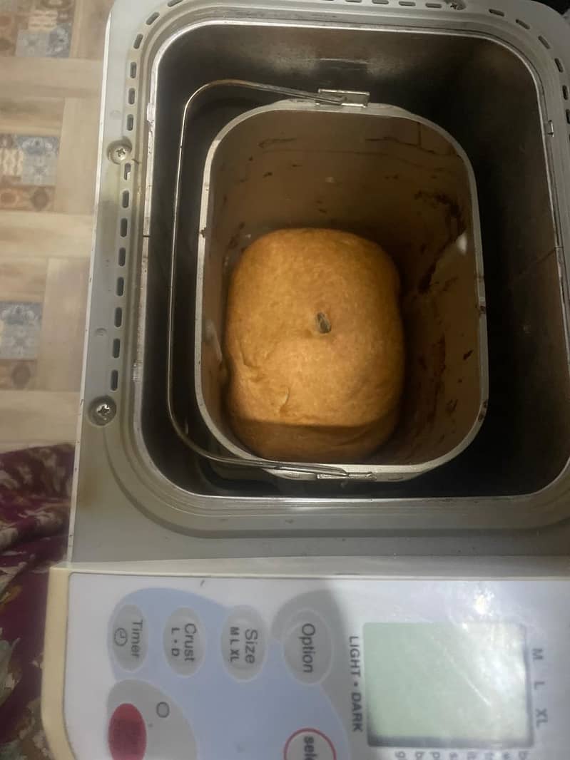 imported Panasonic sd253 bread maker 13