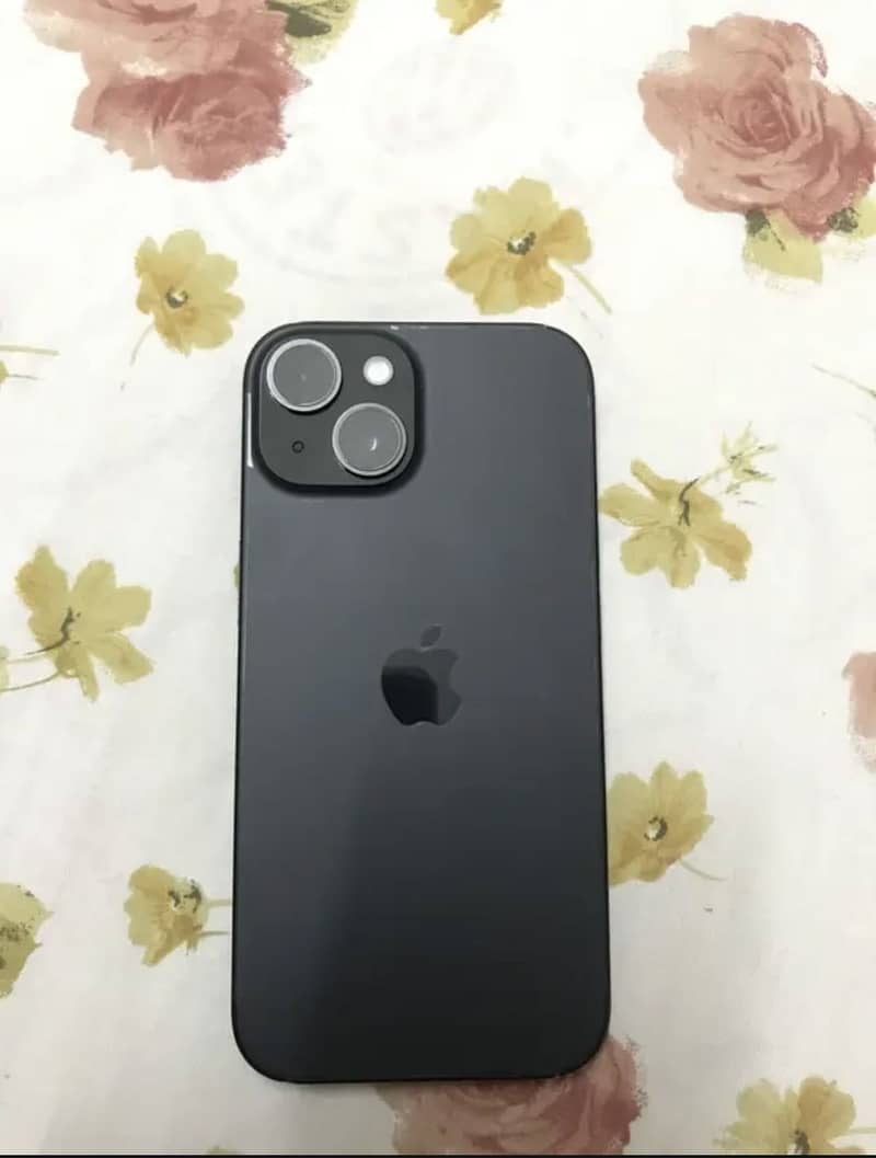 Apple iPhone 15 2