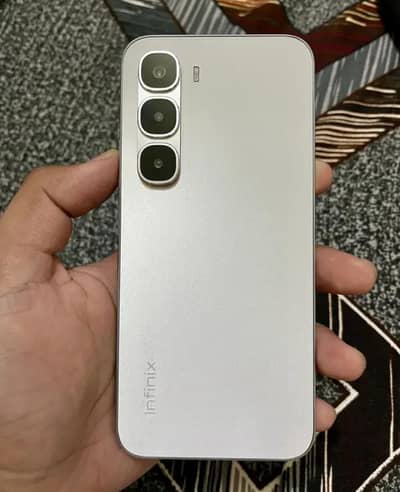 Infinix Hot 60 Pro