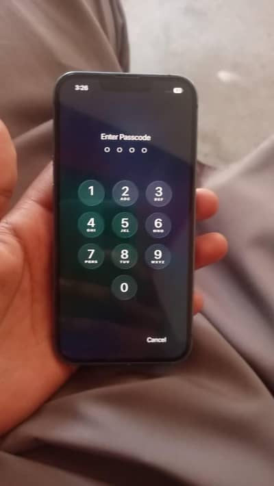 Apple iPhone 14