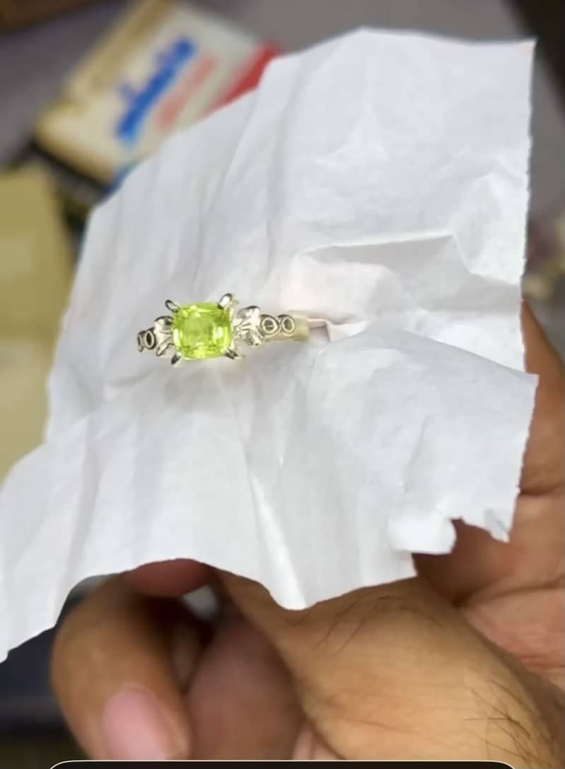 Peridot ring 1