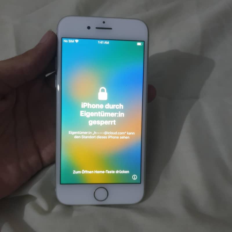 Apple iPhone 8 7