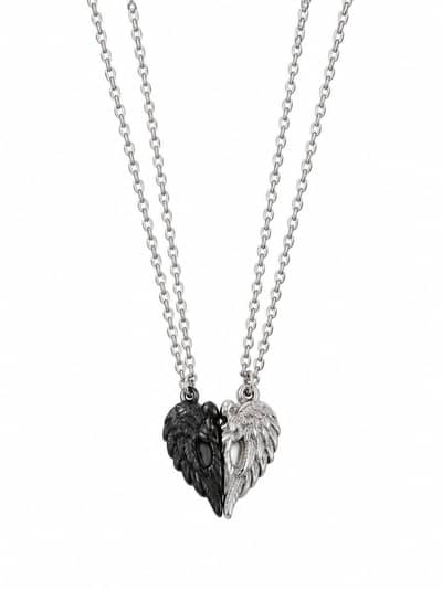 megnatic couple pendant