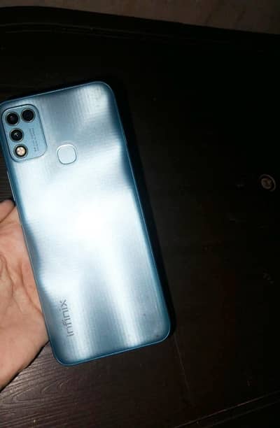 Infinix Hot 11 Play