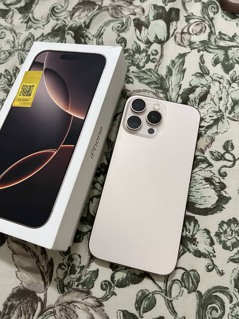 Apple iPhone 16 Pro Max 1