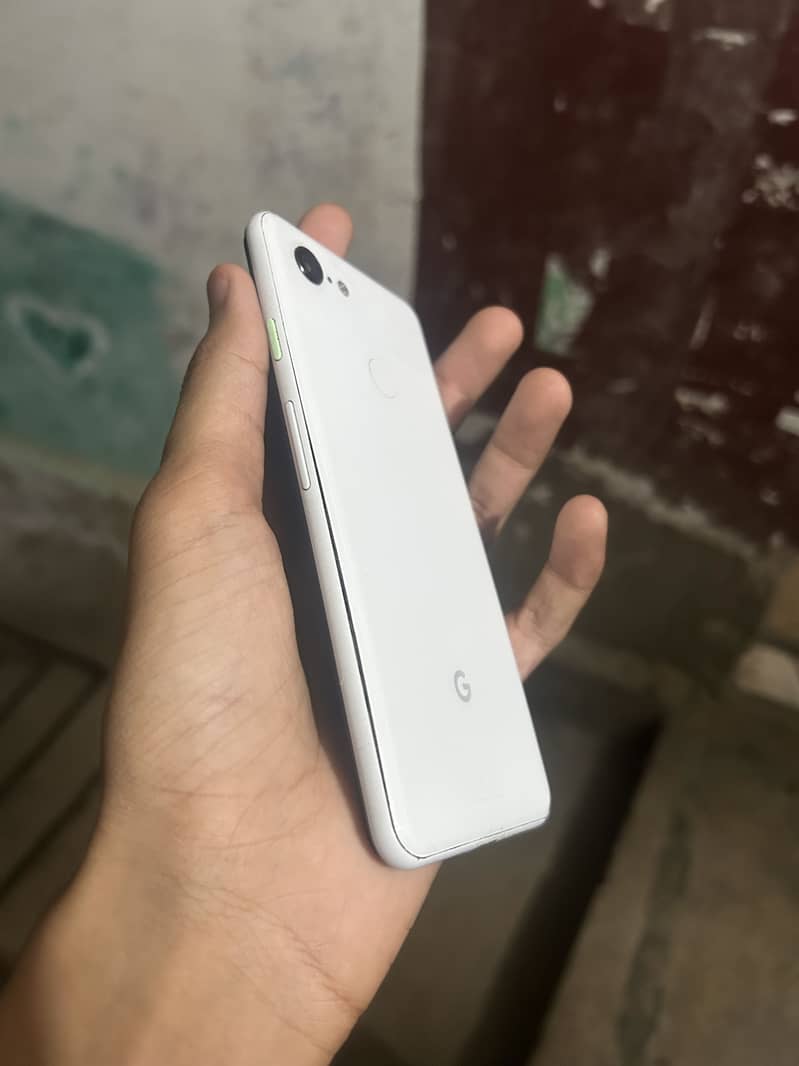 Google Pixel 3 4