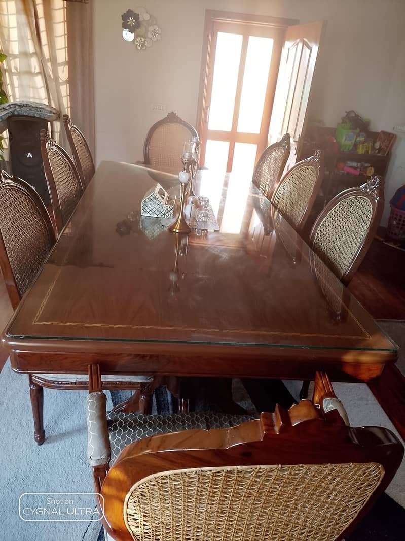 dinning table 1