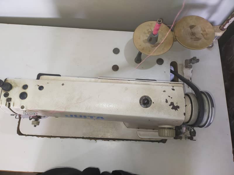 sewing machine 7