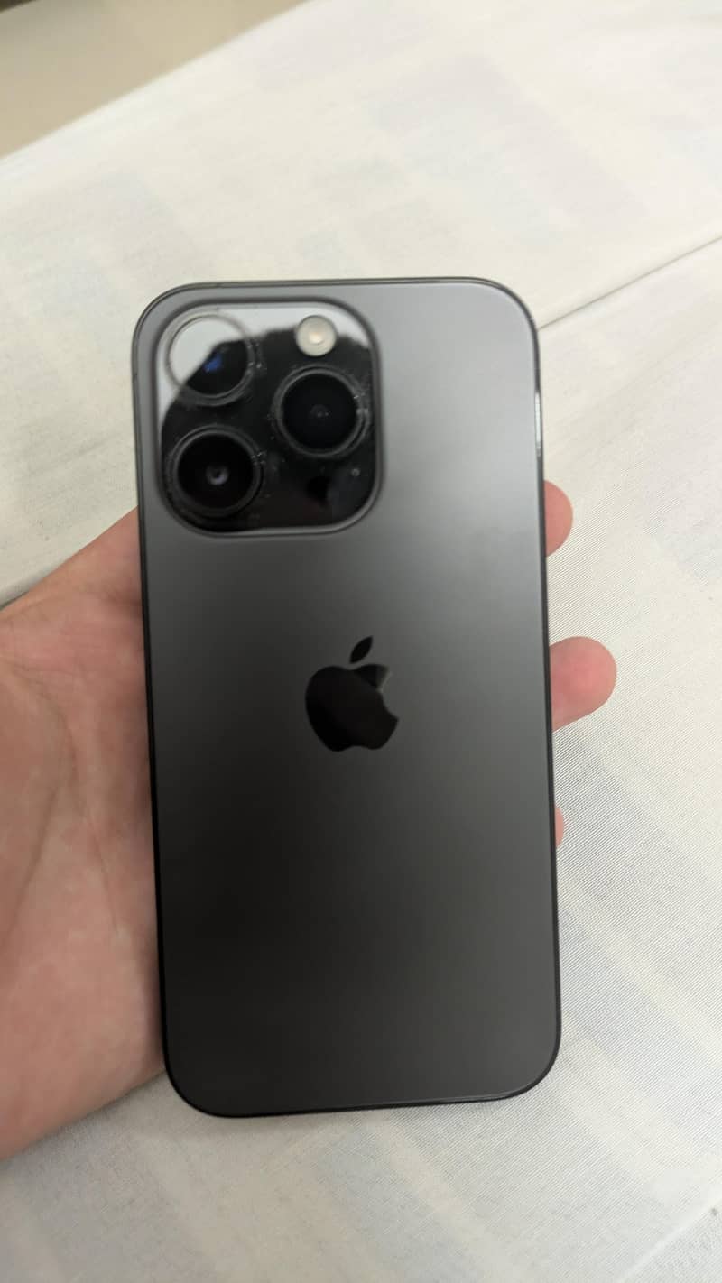 Apple iPhone 14 Pro Max 0