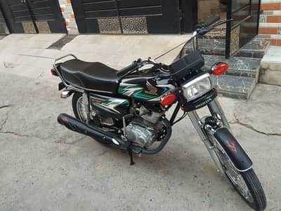 Home used Honda 125 like brand new slightly used