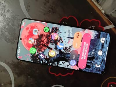 Samsung S22 plus