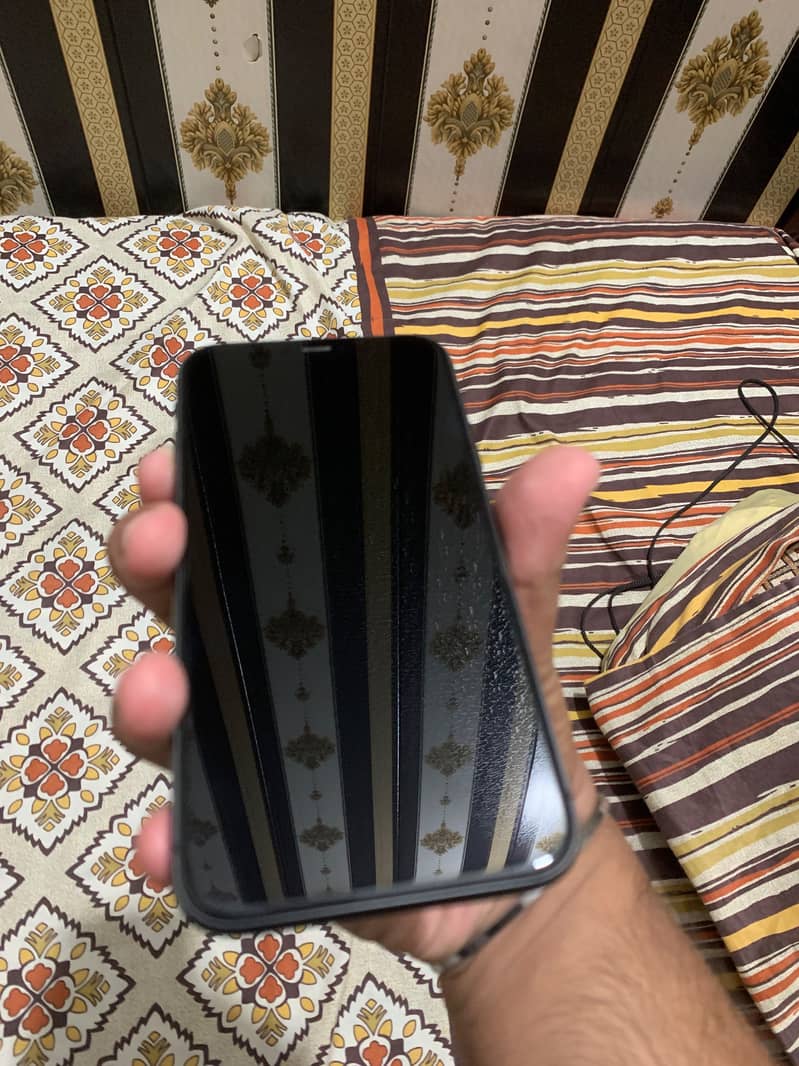 Apple iPhone 11 5