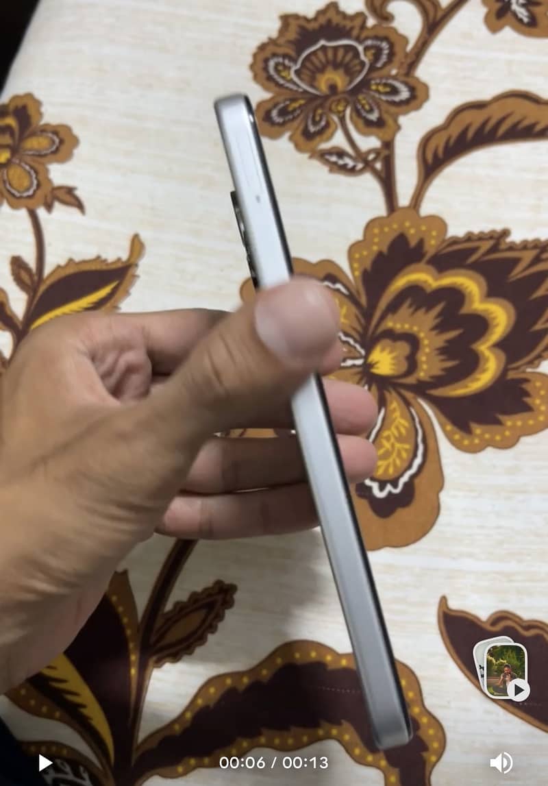 OPPO A6c 0