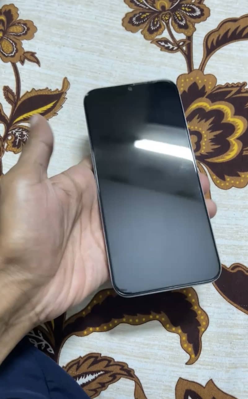 OPPO A6c 4
