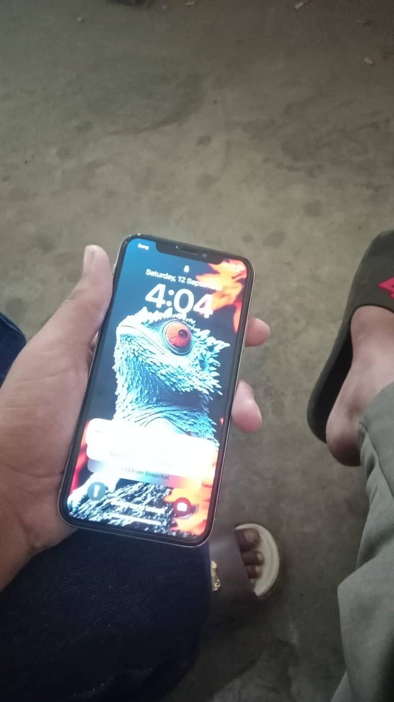 Apple iPhone X 0