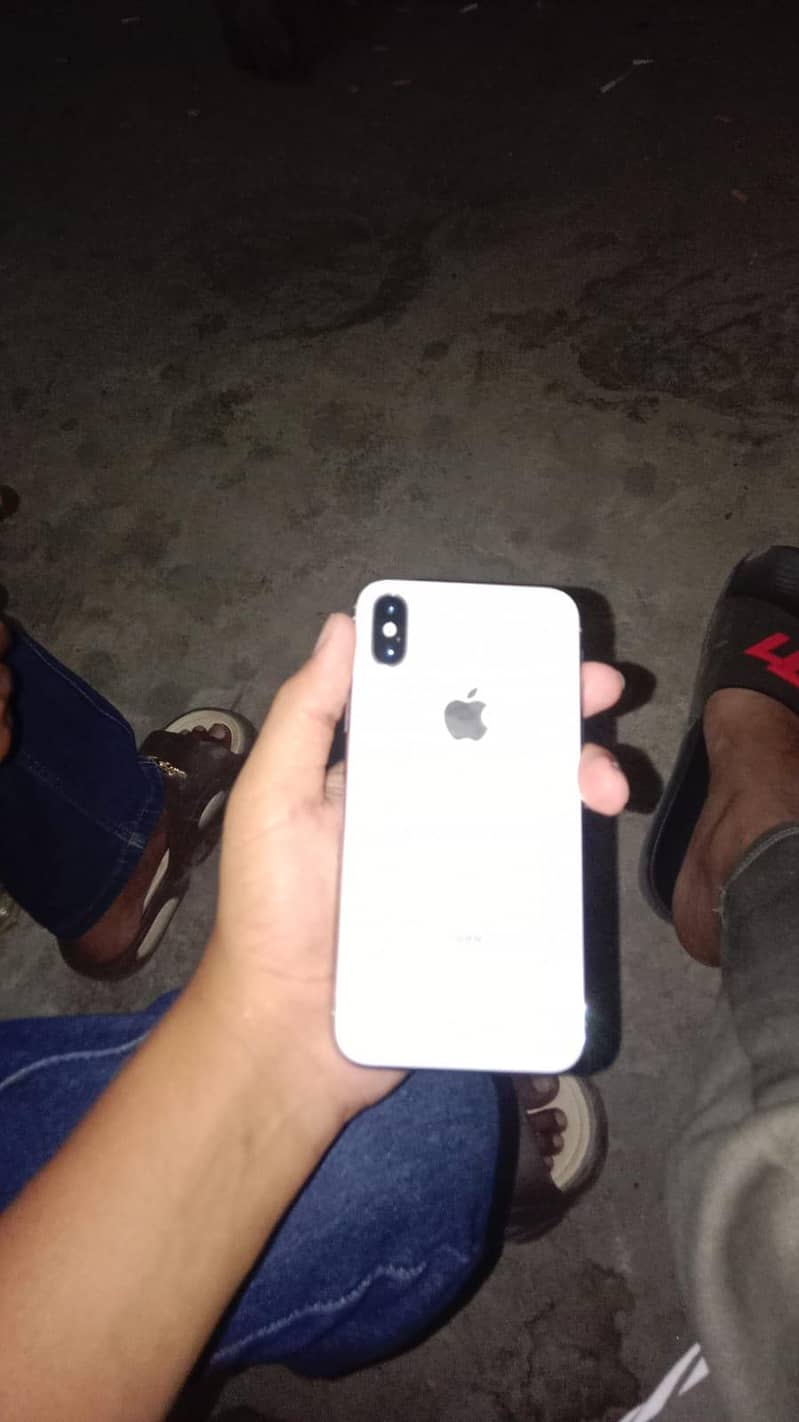 Apple iPhone X 1