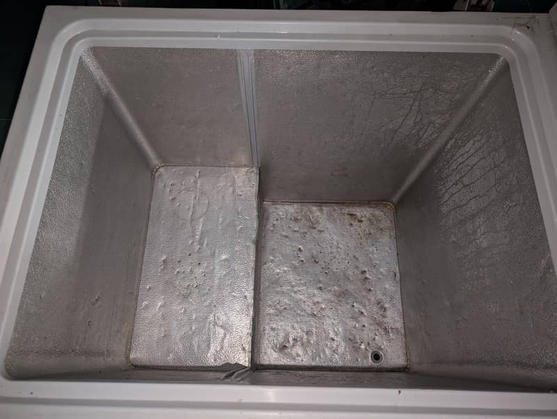 WAVES FREEZER 2