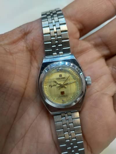 RICOH INDIA WATCH RARE PIECE IN GOOD CONDITION