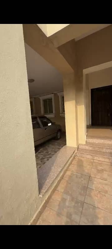 Luxurious 1 Kanal House For Sale